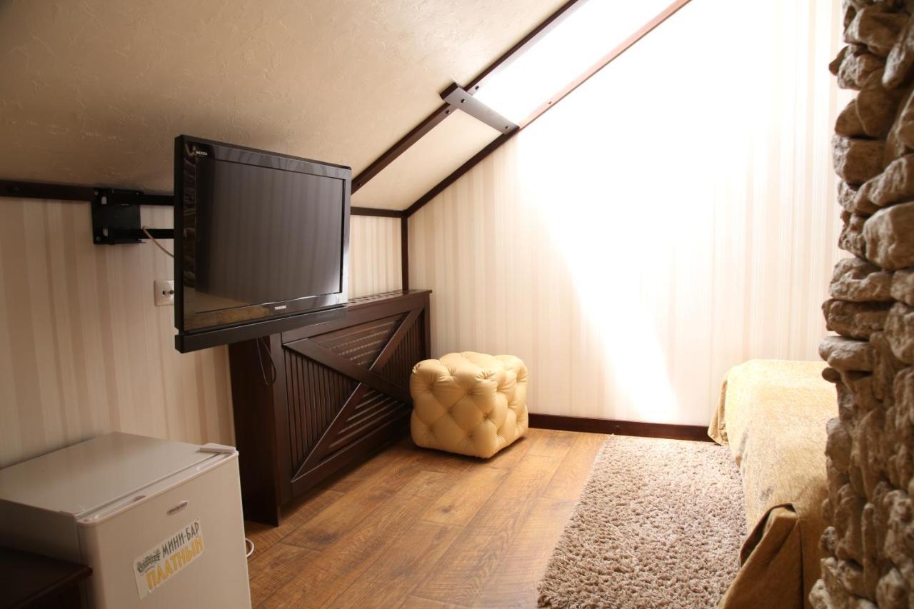 Берлога Kharkov Luaran gambar